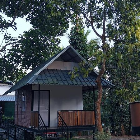 The Wayanad Club Hotel Szultán Bathery Kültér fotó