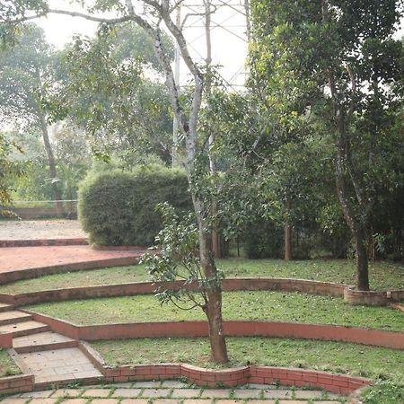The Wayanad Club Hotel Szultán Bathery Kültér fotó