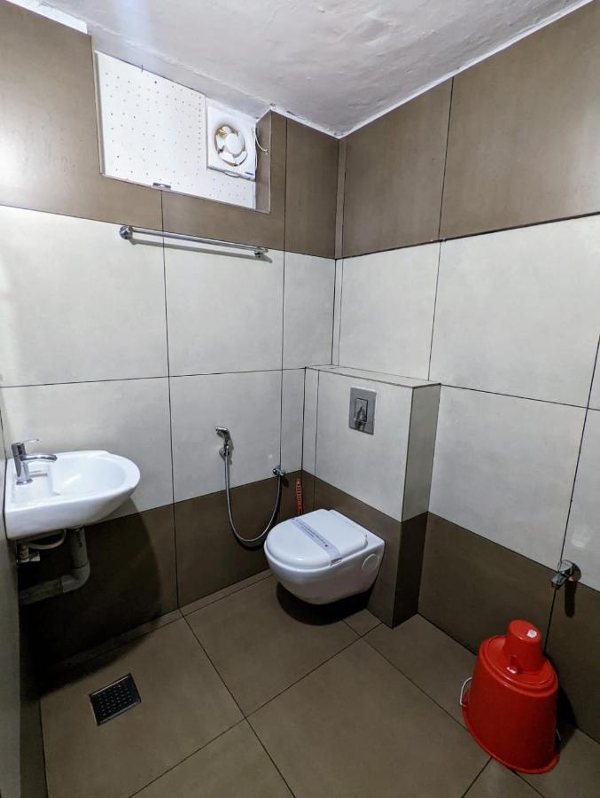The Wayanad Club Hotel Szultán Bathery Kültér fotó