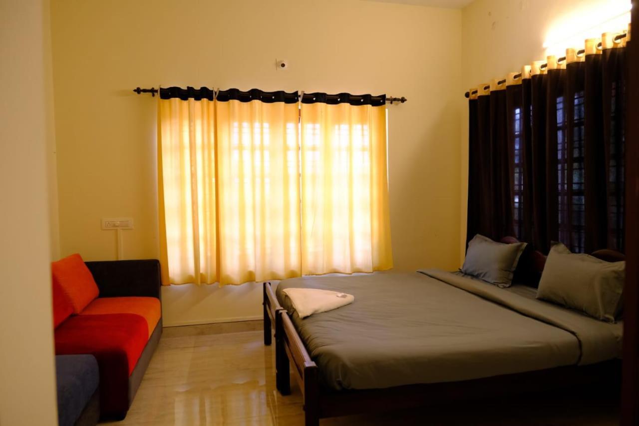 The Wayanad Club Hotel Szultán Bathery Kültér fotó